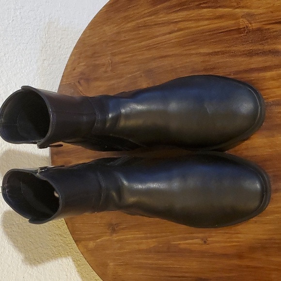 Ecco Womens Black Leather Booties Boots Side Zip Excellent Condition! Sz.6 - Picture 7 of 14